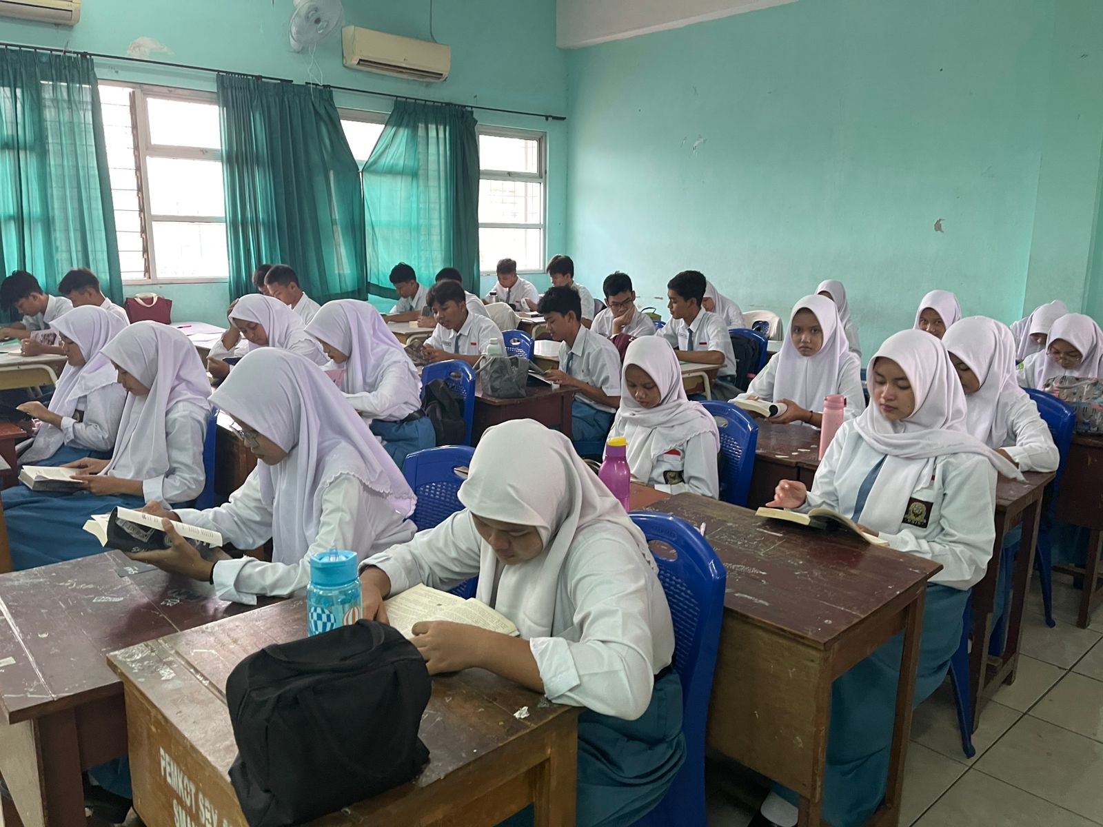 gambar berita